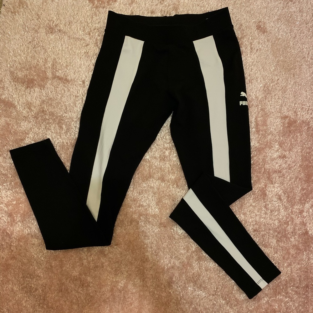 Women’s Puma Classics T7 Leggings